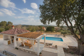 Villa Vuki